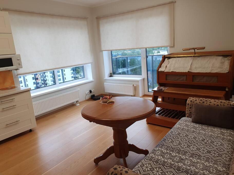 Dzīvoklis Bright 3-room In Mustamaee